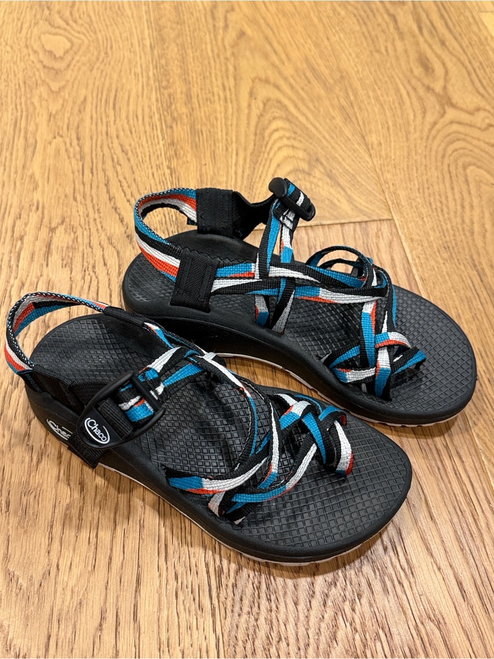 Chaco Classic Strappy Hiking Sandals Multicolor Women's Size 5